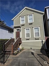 Building Photo - 828 Wood St
