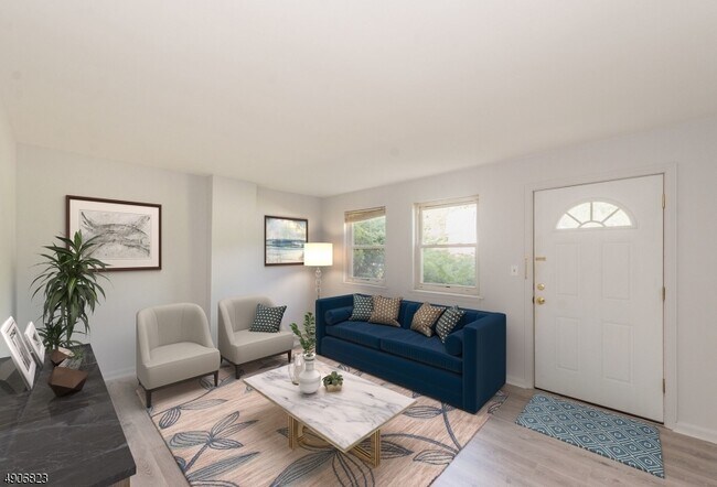 Foto del edificio - 62 King Cole Rd