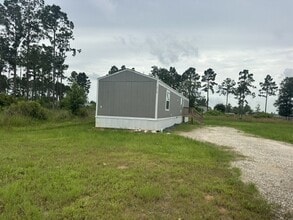 Building Photo - 614 CR 5253