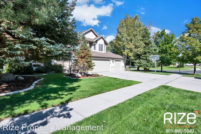 Building Photo - 5 br, 3.5 bath House - 12092 S Pond Ridge Dr