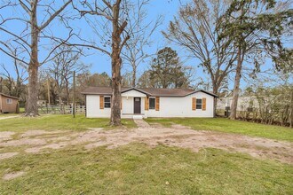 Building Photo - 338 S Walker Rd