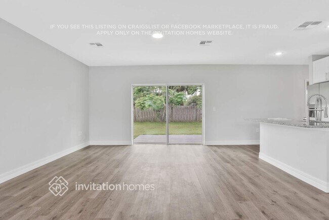 Building Photo - 7642 Coot St