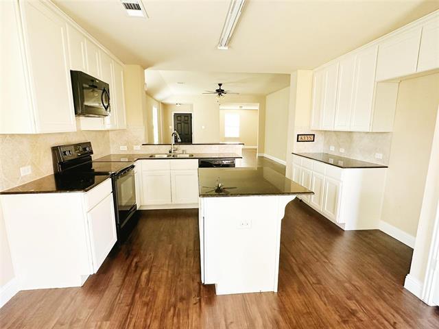 Building Photo - 1210 Mount Olive Ln