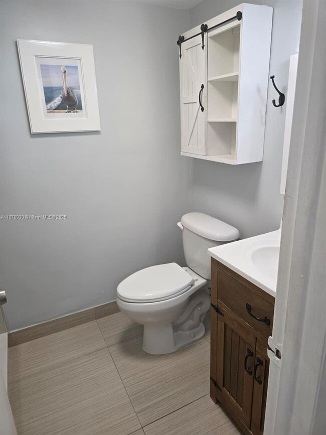 Foto del edificio - 4721 NW 7th St