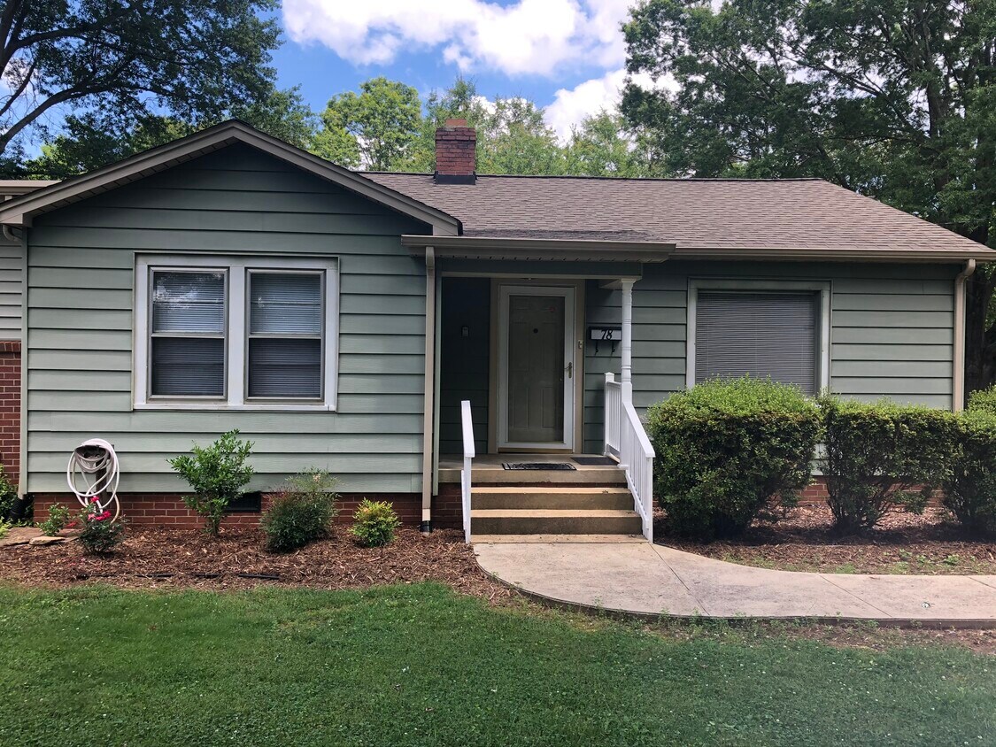 78 18th Ave NW, Hickory, NC 28601 House Rental in Hickory, NC