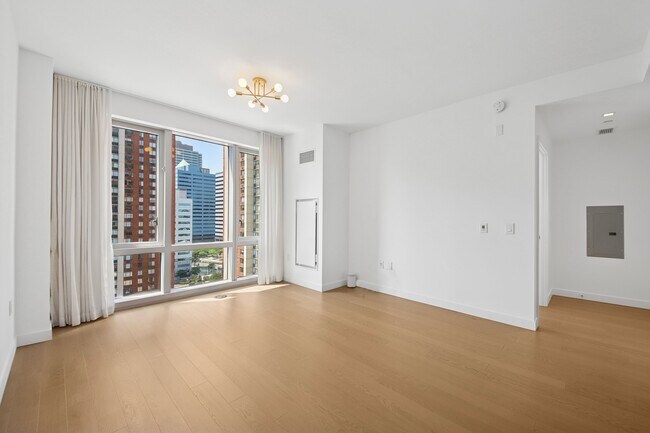 Foto del edificio - 75 Park Ln S