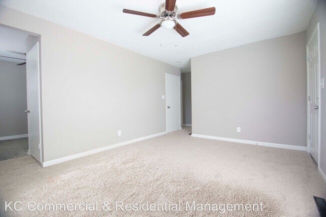 Building Photo - 3 br, 2 bath House - 5335 N Indiana Ave