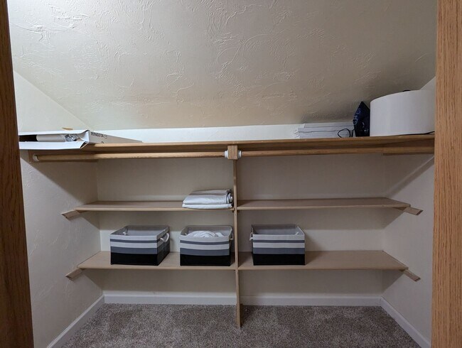 Building Photo - Downtown Douglas Townhouse Style Condo, 2B...