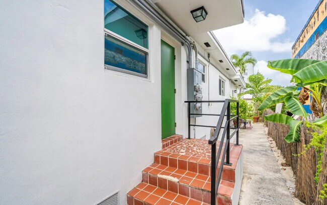 Foto del edificio - 513 SW 15th Ave