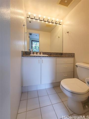 Building Photo - 1629 Waikahalulu Ln
