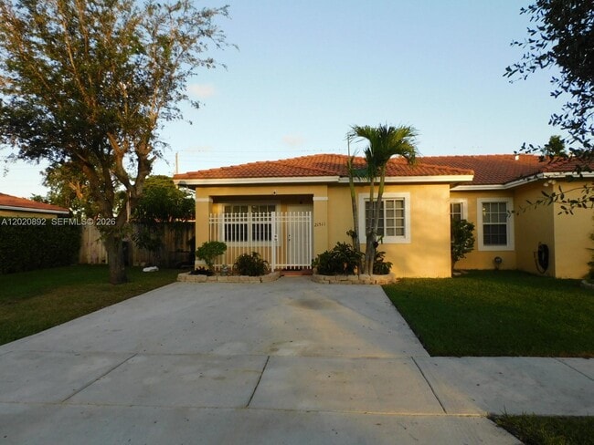 Foto del edificio - 21511 SW 122nd Ct