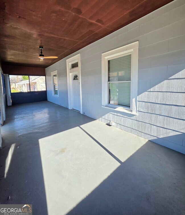 Foto del edificio - 1492 Virginia Ave