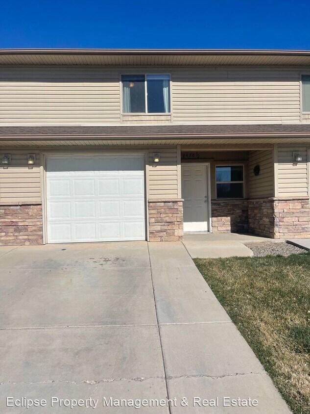 Primary Photo - 3 br, 2 bath House - 2470 1/2 Theresea Lane