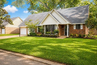 Building Photo - 6122 Burgundy Ln