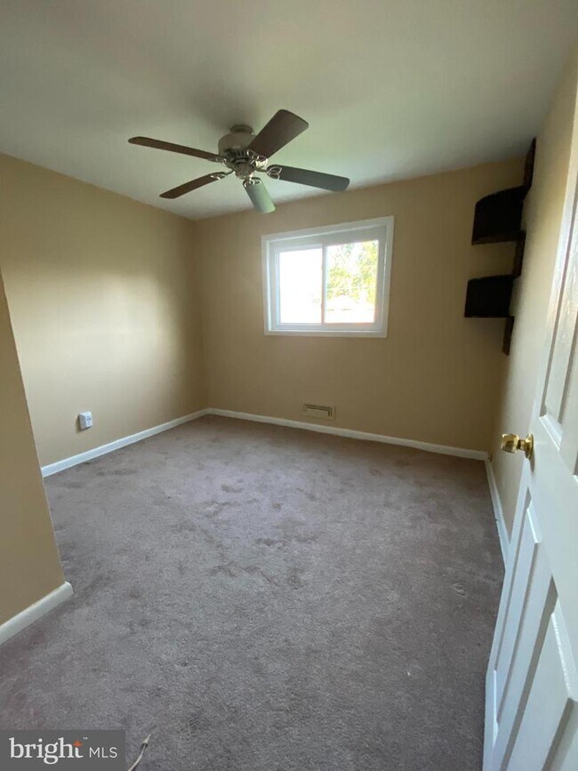 Building Photo - 991 Sherbrook Cir