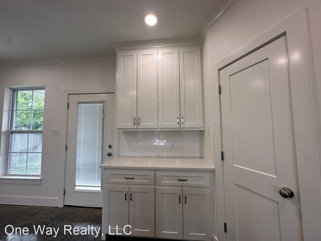 Building Photo - 3 br, 2 bath House - 4402 Pleasant Drive