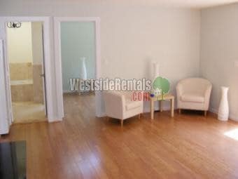 Inside - 2132 N Beverly Glen Blvd