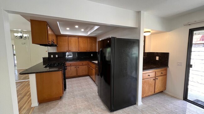 Foto del edificio - 12747 Tehama Cir