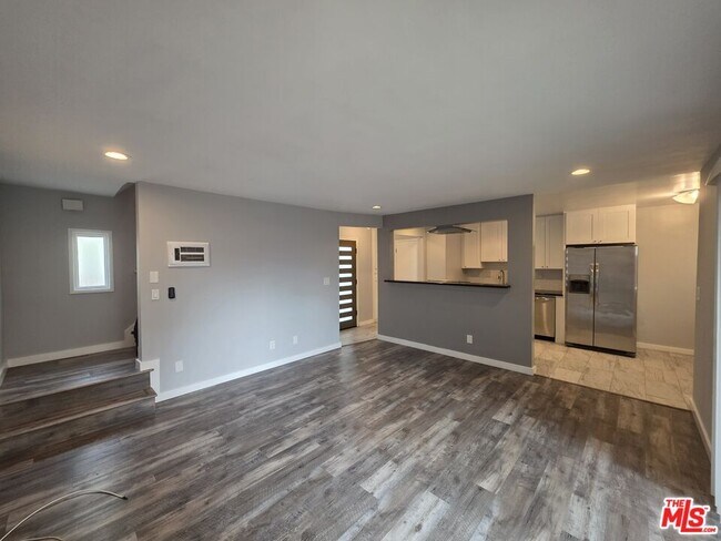 Foto del edificio - 210 S Lucia Ave