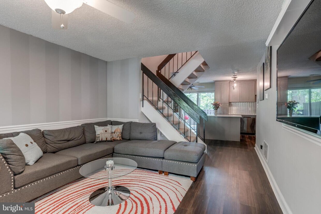 2132 Cartwright Pl, Reston, VA 20191 Townhome Rentals in Reston VA