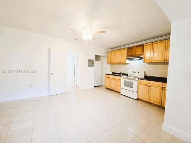 Foto del edificio - 1020 NW 6th St