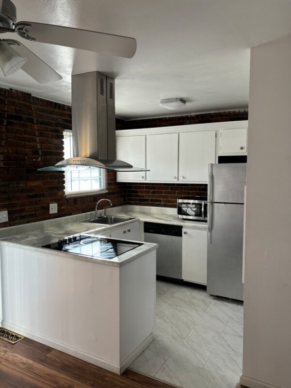 Foto del edificio - 1274 North and South Rd