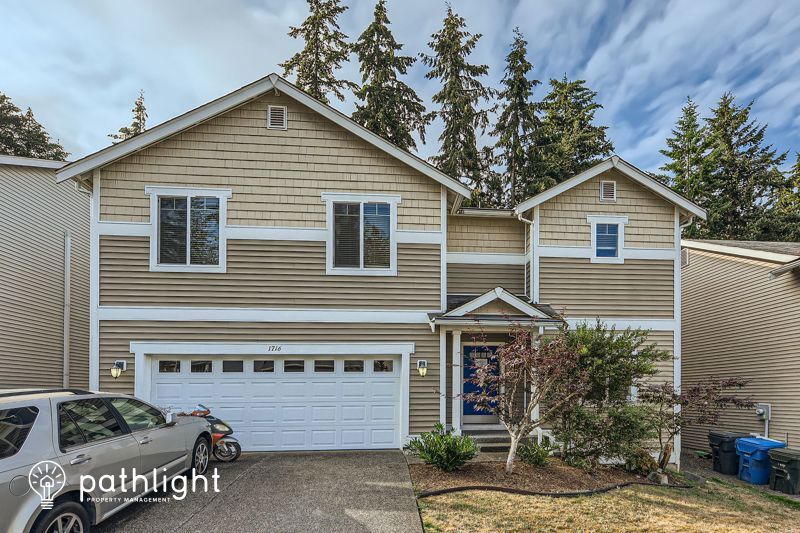 Foto principal - 1716 203rd St Ct E