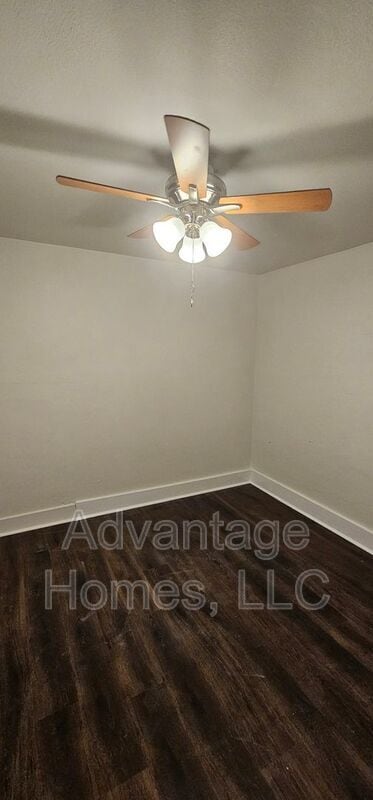 Building Photo - 1015 N Scott Ave