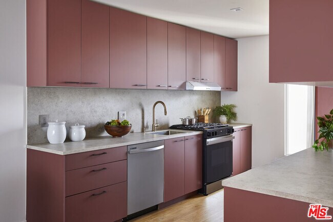 Foto del edificio - 12425 Texas Ave