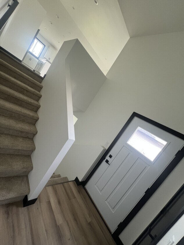 Foto principal - 6729 67th Ave S