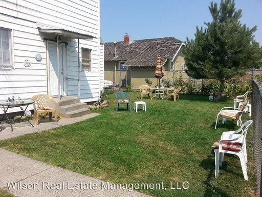 Building Photo - 209 S 10th Ave