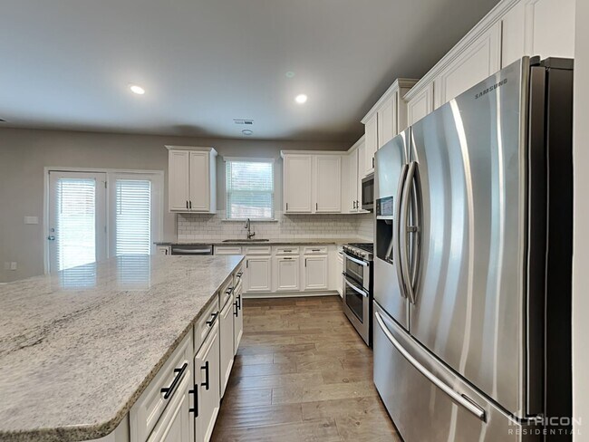 Foto del edificio - 375 Pleasant View Ln SE