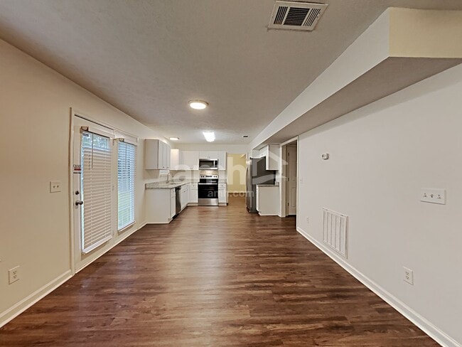 Building Photo - 175 Little Turtle Way
