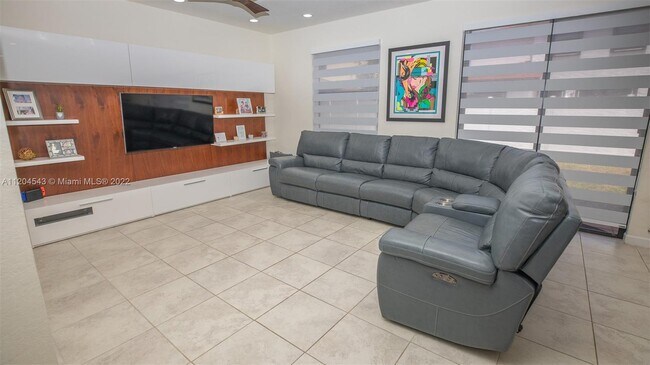 Foto del edificio - 10594 W 35th Ln