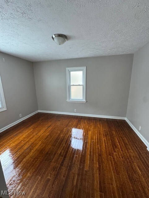 Foto del edificio - 1305 Plainfield Rd