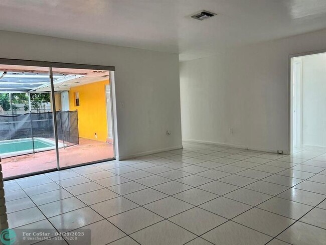 Foto del edificio - 7941 Plantation Blvd
