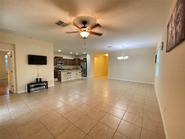 Building Photo - 2555 Carrickton Cir