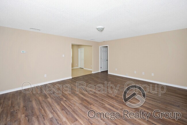 Building Photo - 2713 Lost River Rd