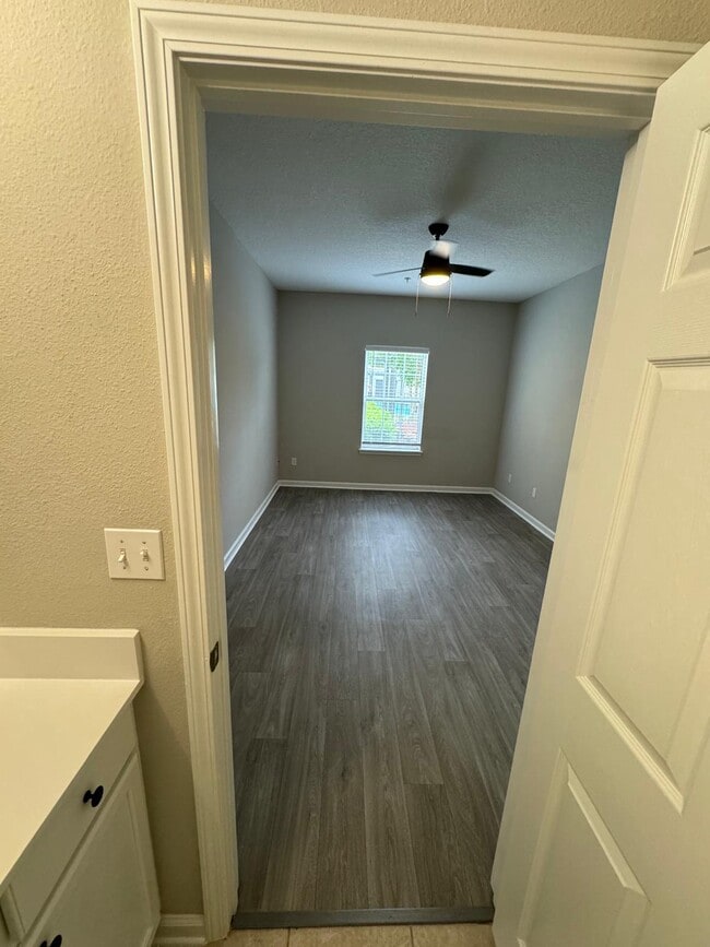 Building Photo - 575 Oakleaf Plantation Pky