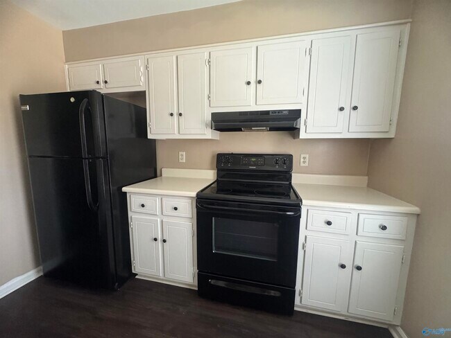 Foto del edificio - 2609 Wynterhall Rd SE