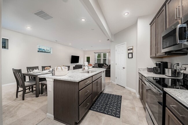 Building Photo - Newly Built Home in Lebanon - 4 Bedroom, 2.5 Bath