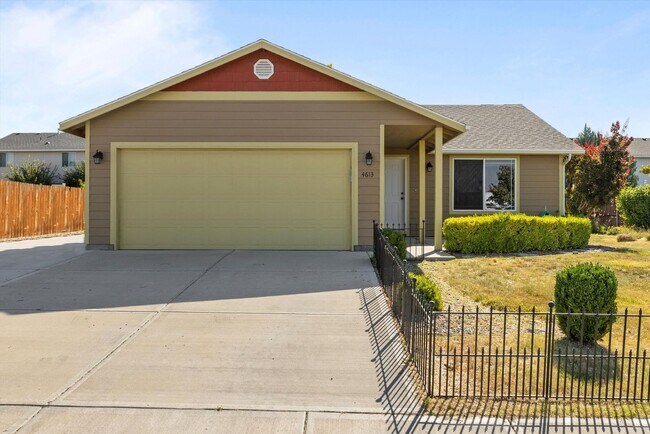 Foto del edificio - Charming 3-Bed, 2-Bath Single-Family Resid...