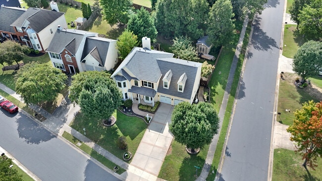 Building Photo - 11623 Fox Hill Dr