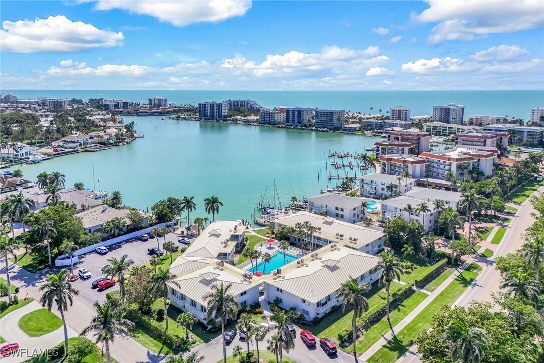 Foto principal - 354 Harbour Dr