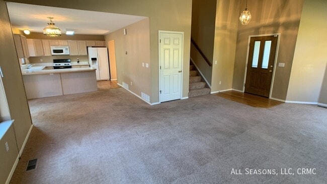 Building Photo - 1103 Dancing Horse Dr