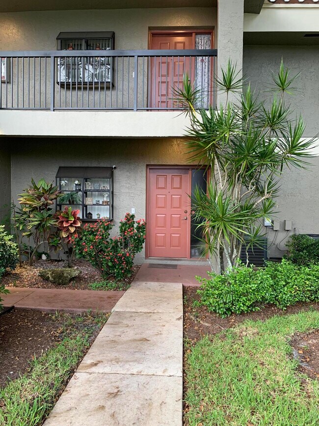 Foto del edificio - 2426 NW 49th Terrace