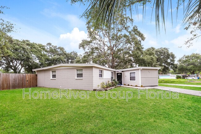 Foto del edificio - 9401 84th St