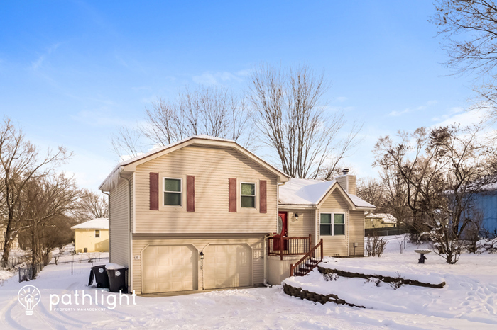 Foto principal - 15509 Kay Avenue, Belton, MO, 64012