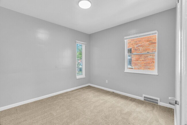 Foto del edificio - 10644 Stratman St
