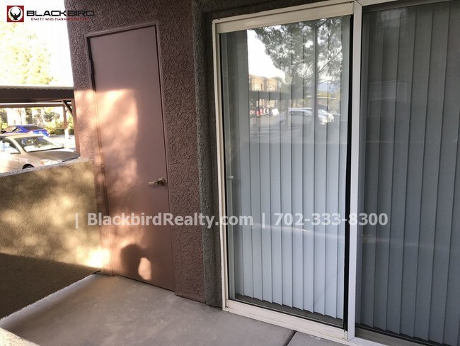 Foto del edificio - 7255 W Sunset Rd